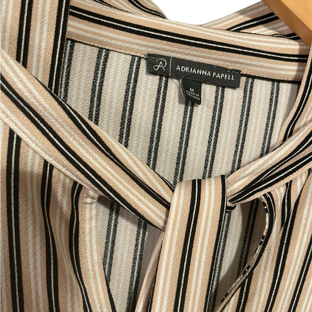 Adrianna Papell Striped Blouse NWOT - Picture 4 of 4
